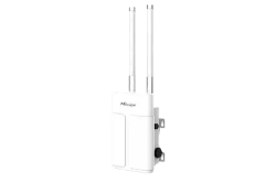 UG67 LoRaWAN® Gateway